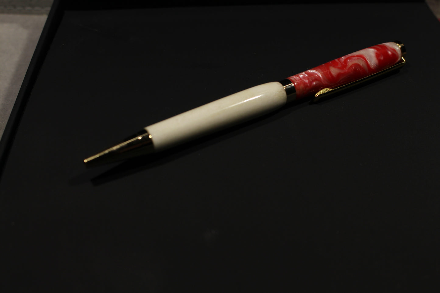Pink Swirl Slimline Pen
